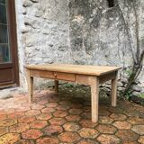 Vintage farmhouse coffee table