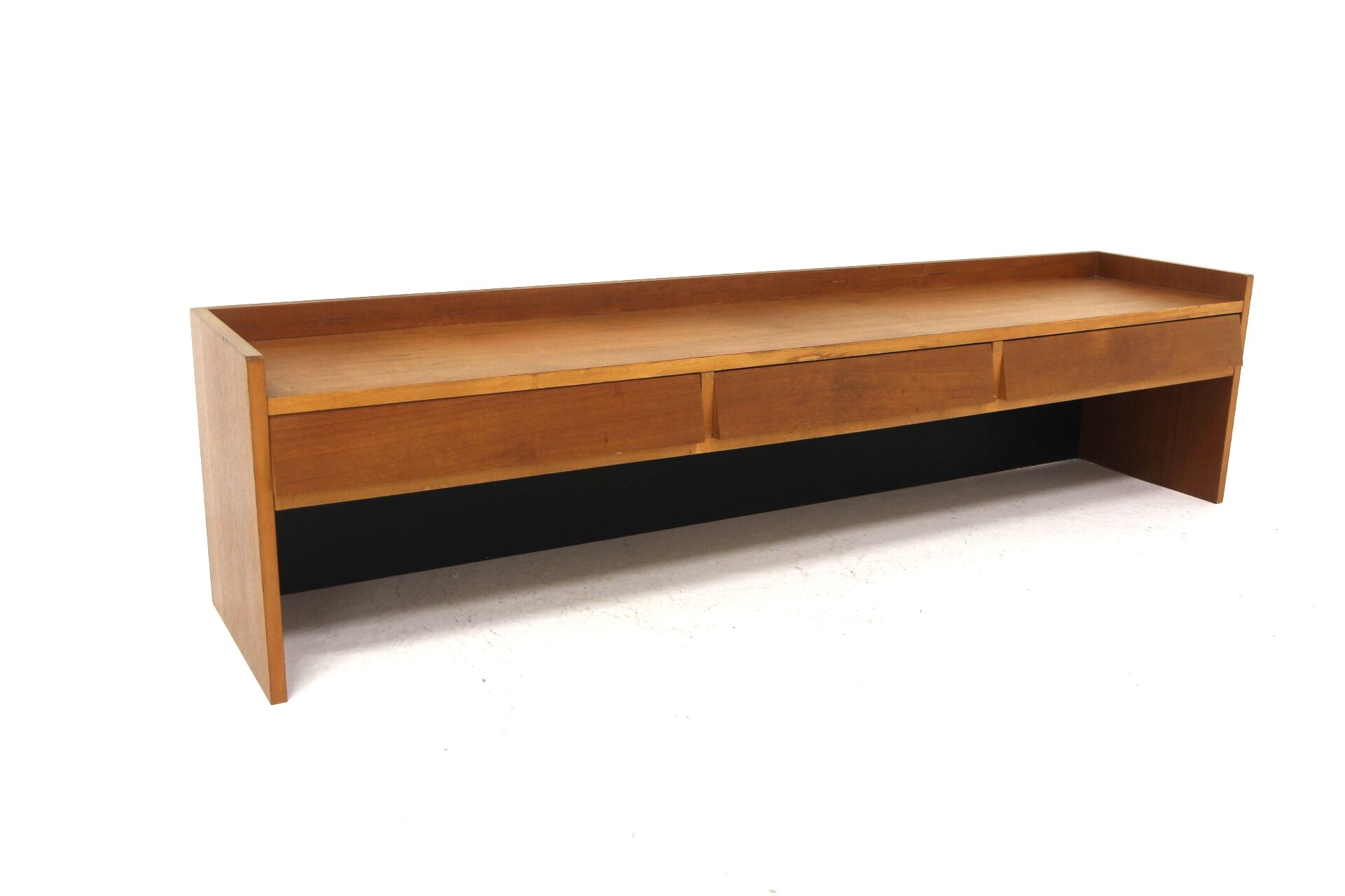 Teak wall shelf, Sweden, 1960