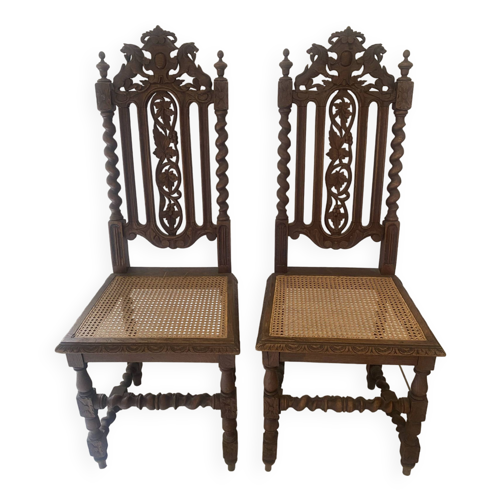 Pair of 2 Henri II neo-renaissance carved lion head chairs