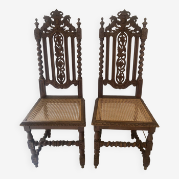 Paire de 2 chaises sculptées tête de lion néo-renaissance Henri II