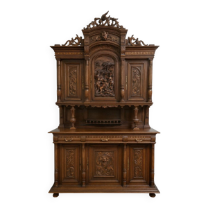 Important buffet deux-corps