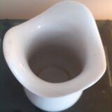 Kaiser VV Germany Porcelain Vase.