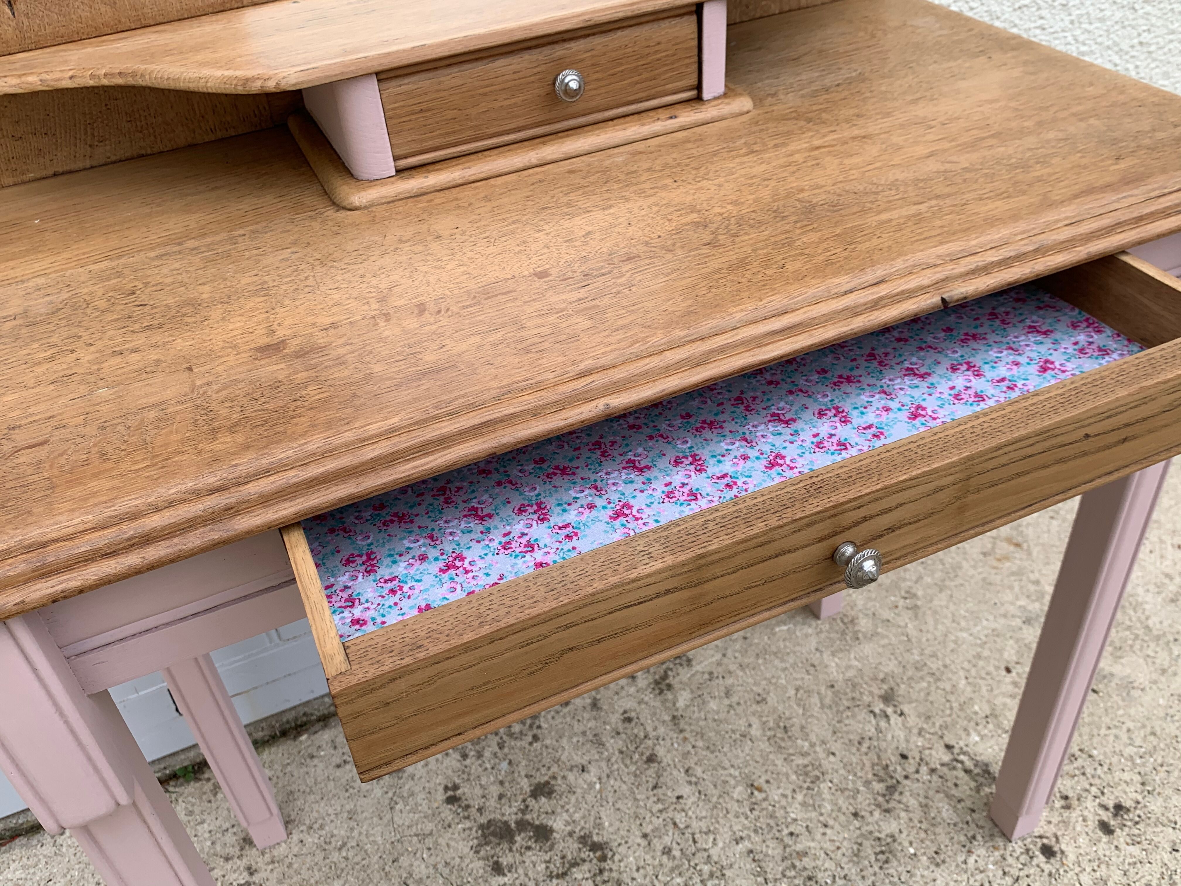 Art deco hairdresser, 1930s