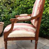 Fauteuil noyer, style LouisXVI, fin 19ème