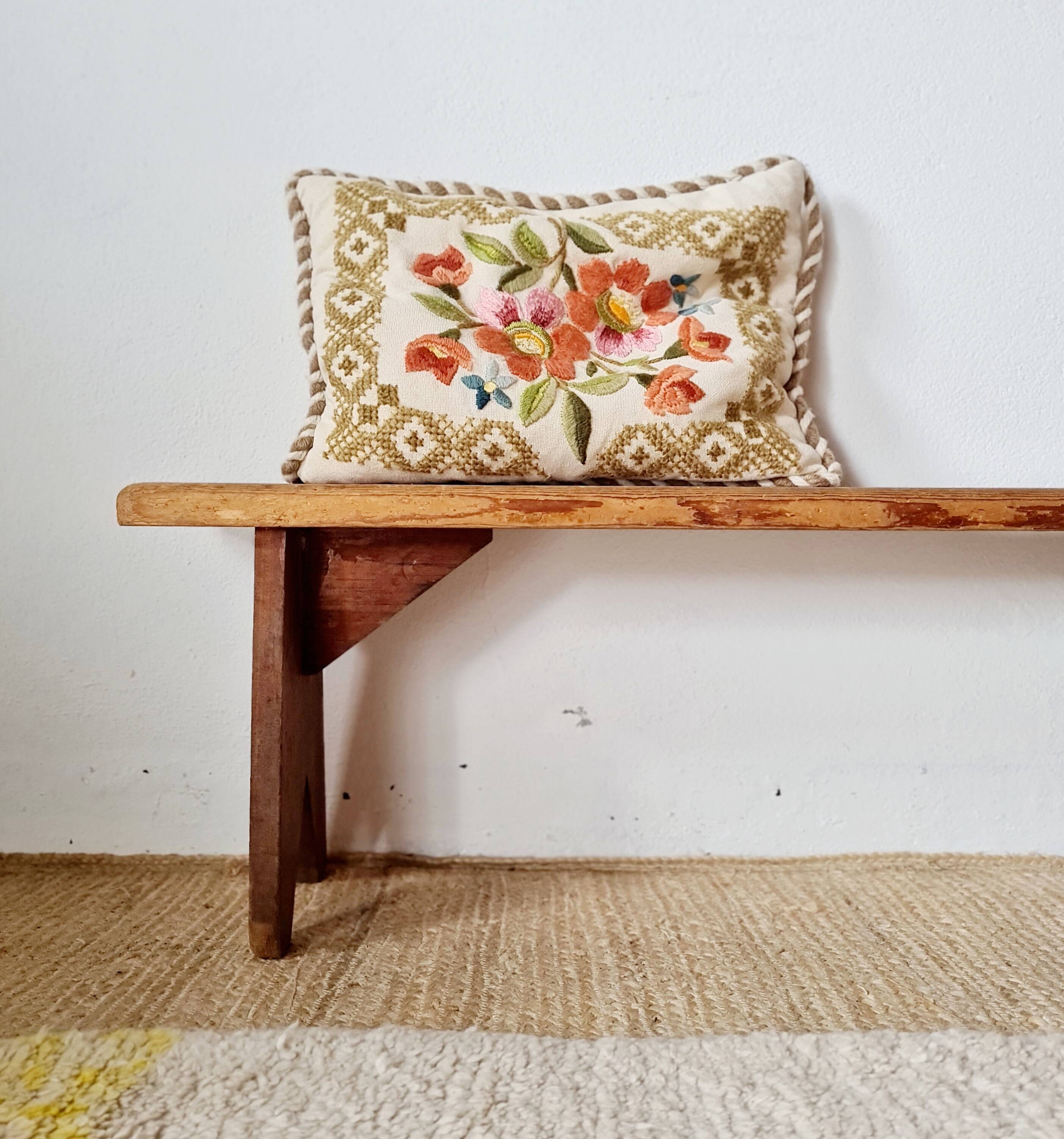 Old farmhouse bench in solid wood - 128 cm