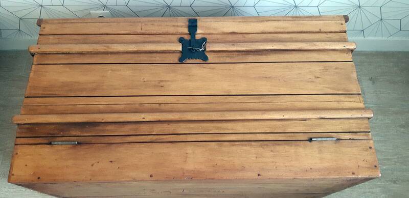 Large old trunk (steam box) in solid wood.