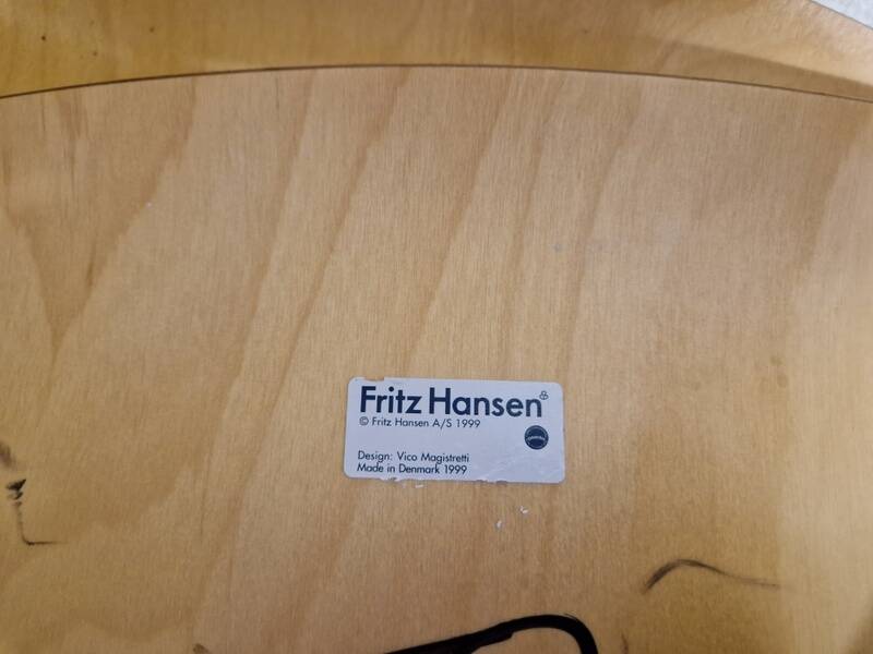 Vico Magistretti for Fritz Hansen - Set of 4 beech chairs MB9918