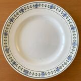 6 assiettes plates anciennes en faïence de Saint-Amand (Nord)