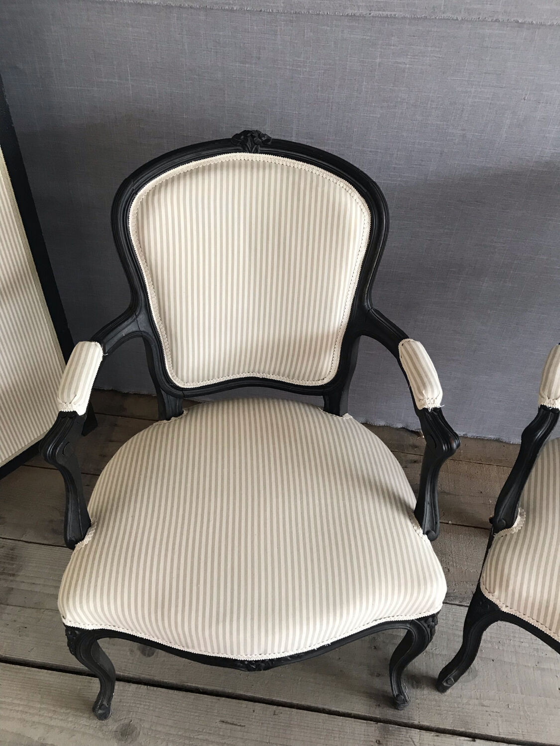 Pair of convertibles striped fabric