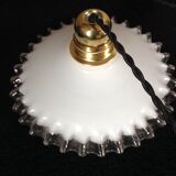 White opaline suspension