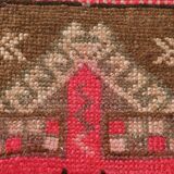 2x2 Brown Pink Classic Vintage Rug, 48x75Cm