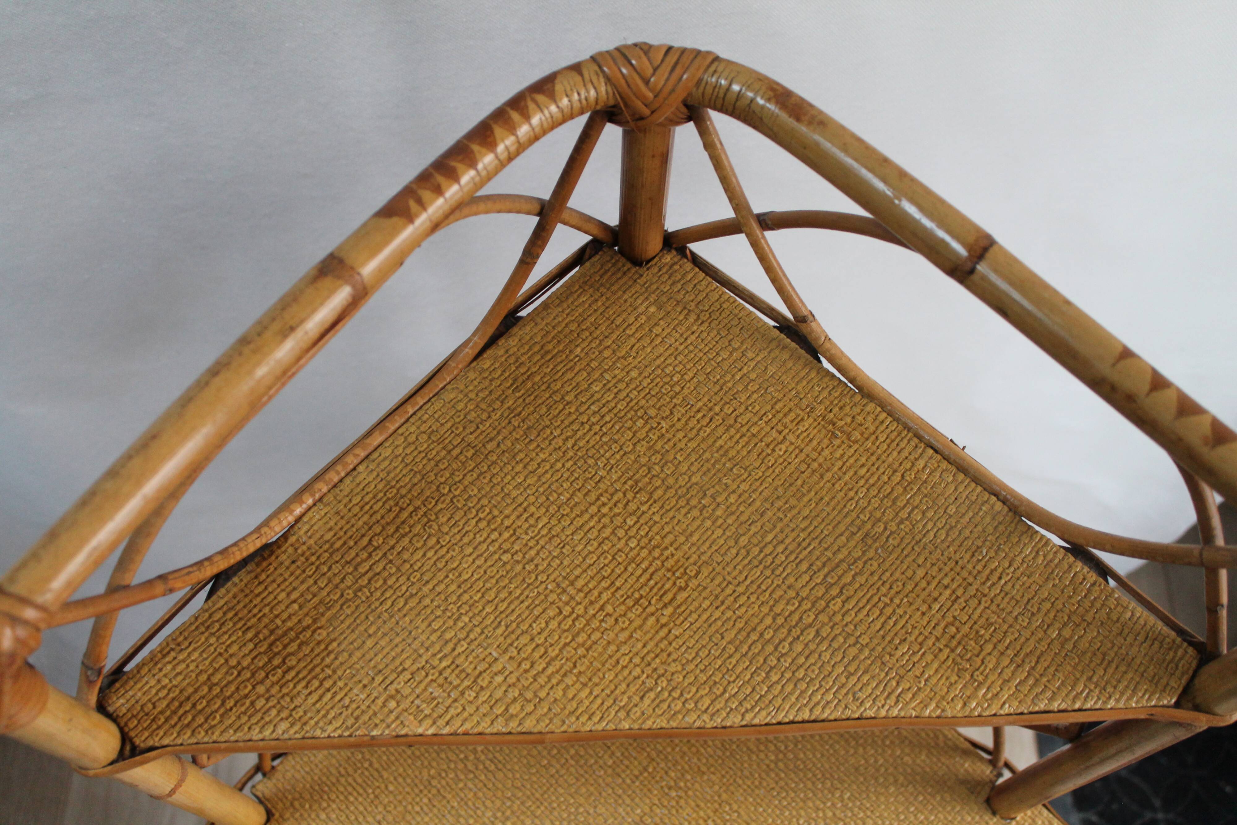 Corner Wicker shelf