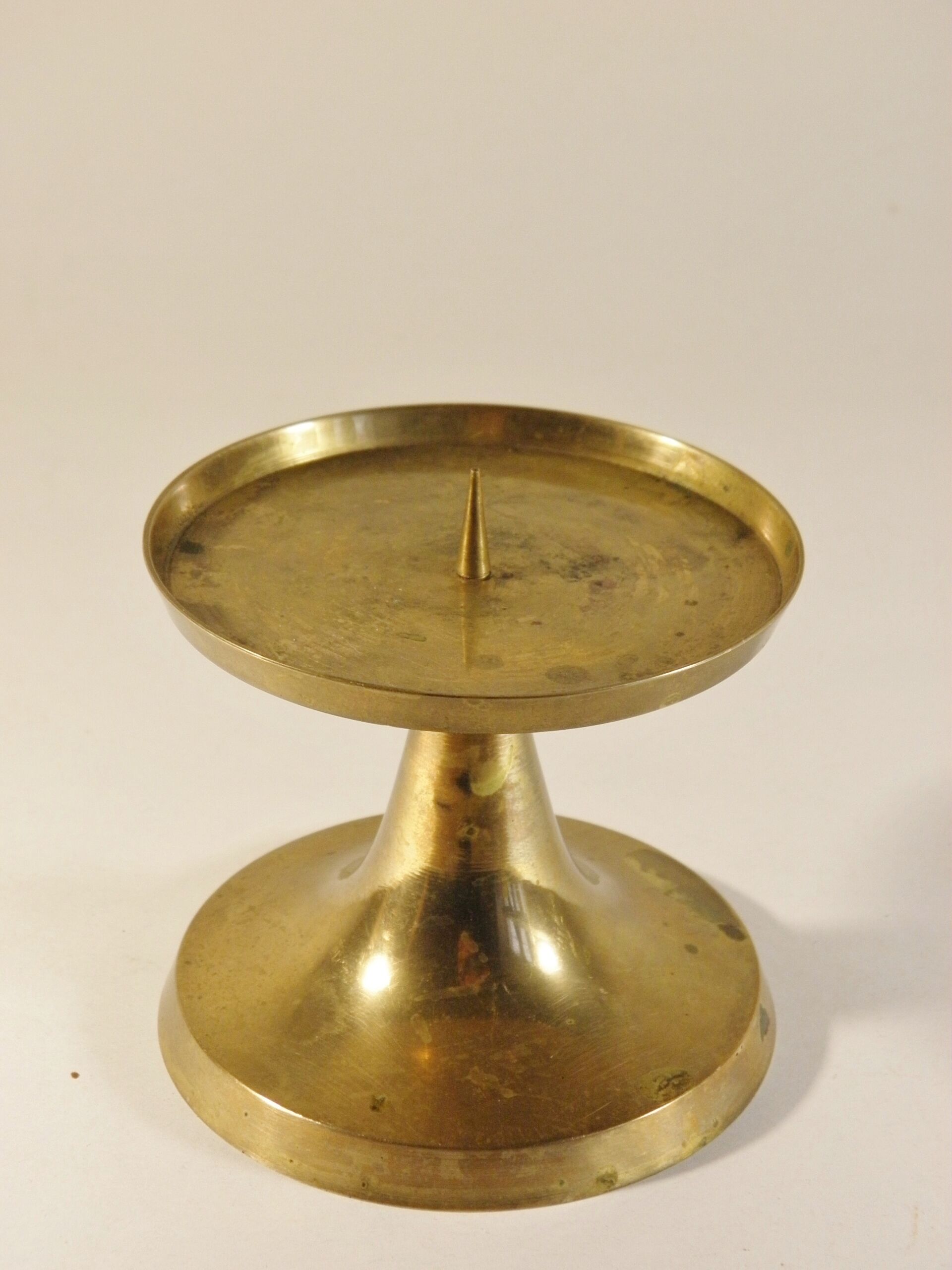 1970 brass pick-up candle candle