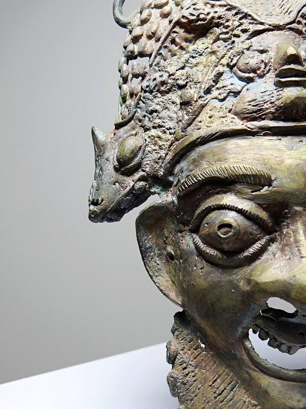 Vintage bronze African mask Bamoun, Cameroon