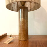 Stoneware lamp and jute thread