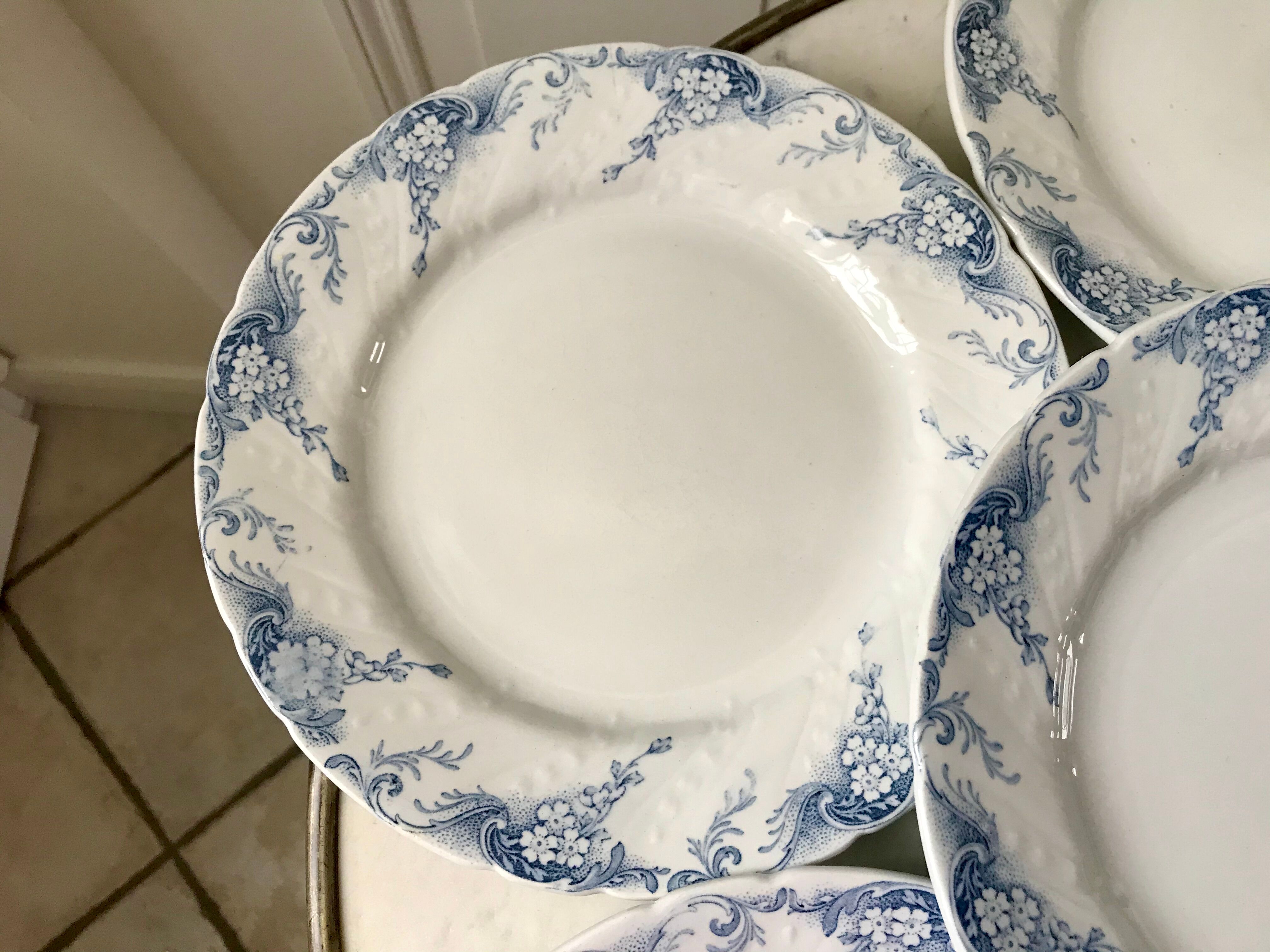 set of 6 flat plates in Iron Earth K&G Lunéville model "Angèle" late 19th century