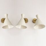 Set of three Italian wall lights in brass and lacquered iron, 1950s design