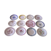 Set of 12 different flat plates