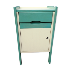 Table de chevet
