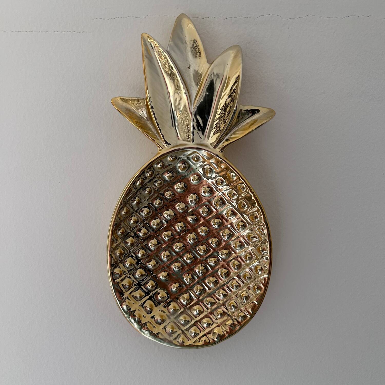 Golden pineapple catchall