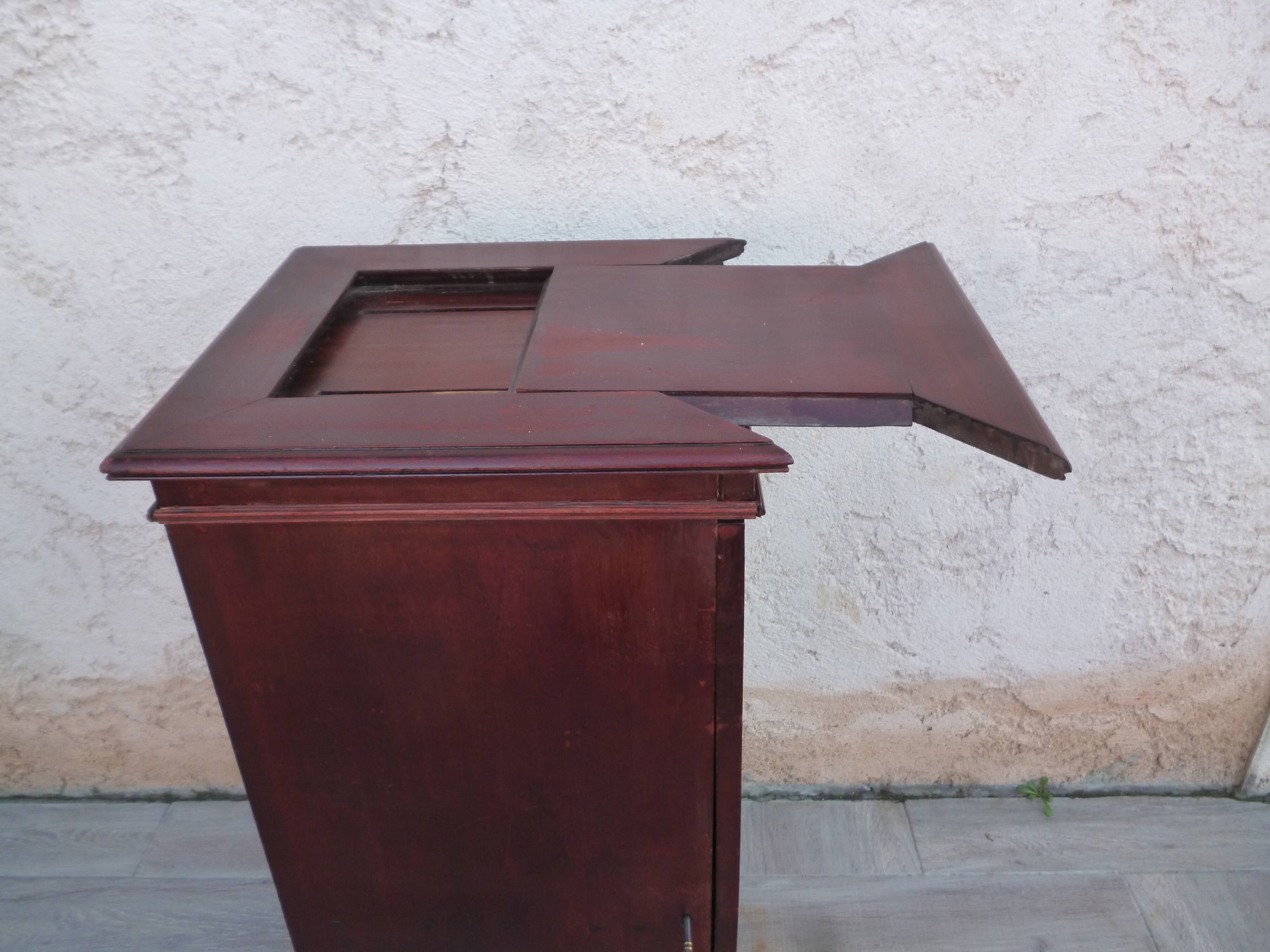 Watchmaker's trade furniture jeweler with antique mahogany secret