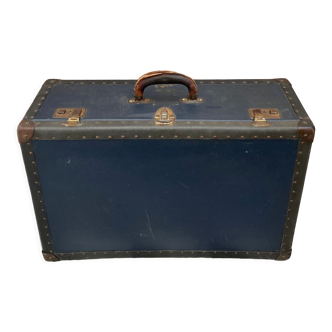 Midnight blue suitcase of representative 30s