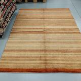 Tapis d'orient entièrement fait à la main dit "Khyber"