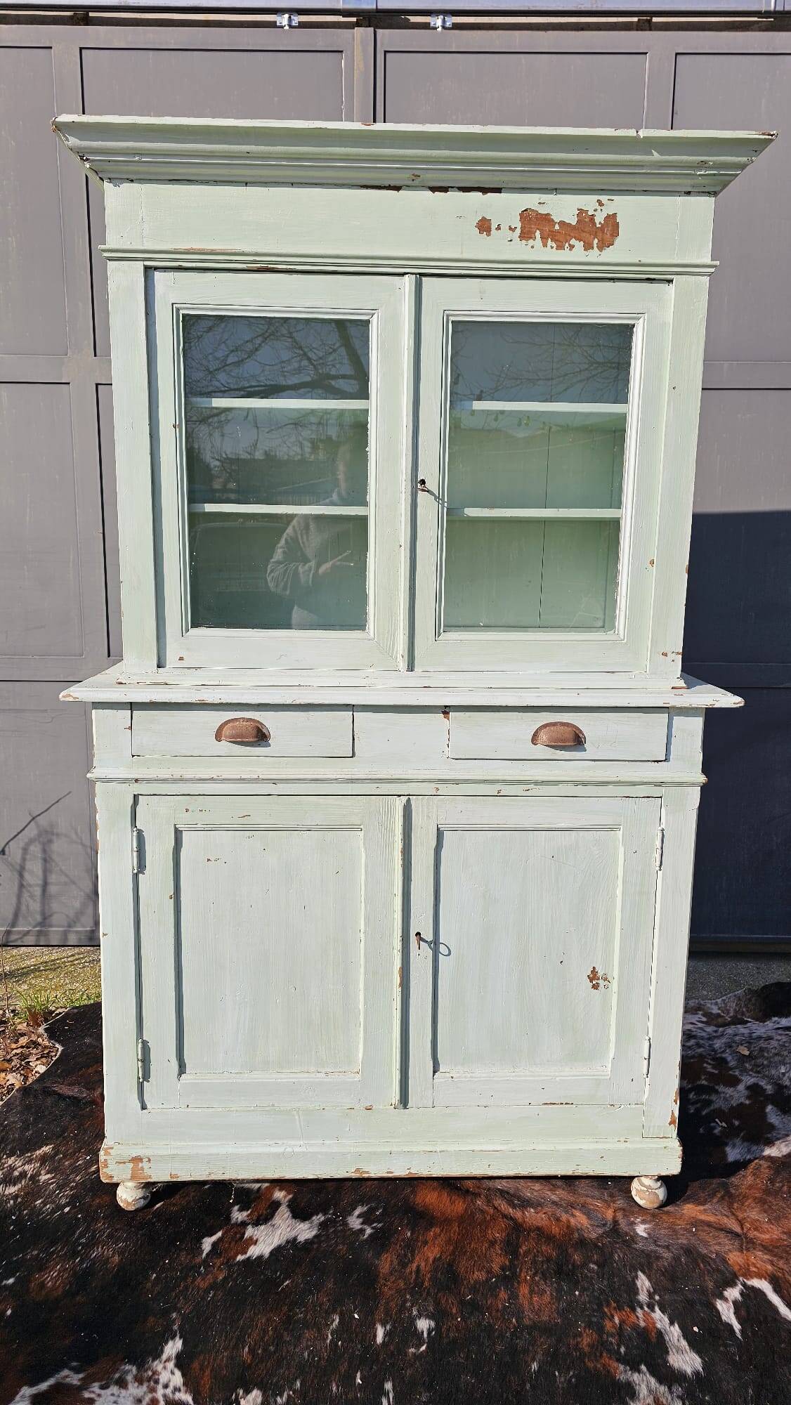 2 body sideboard in water green color