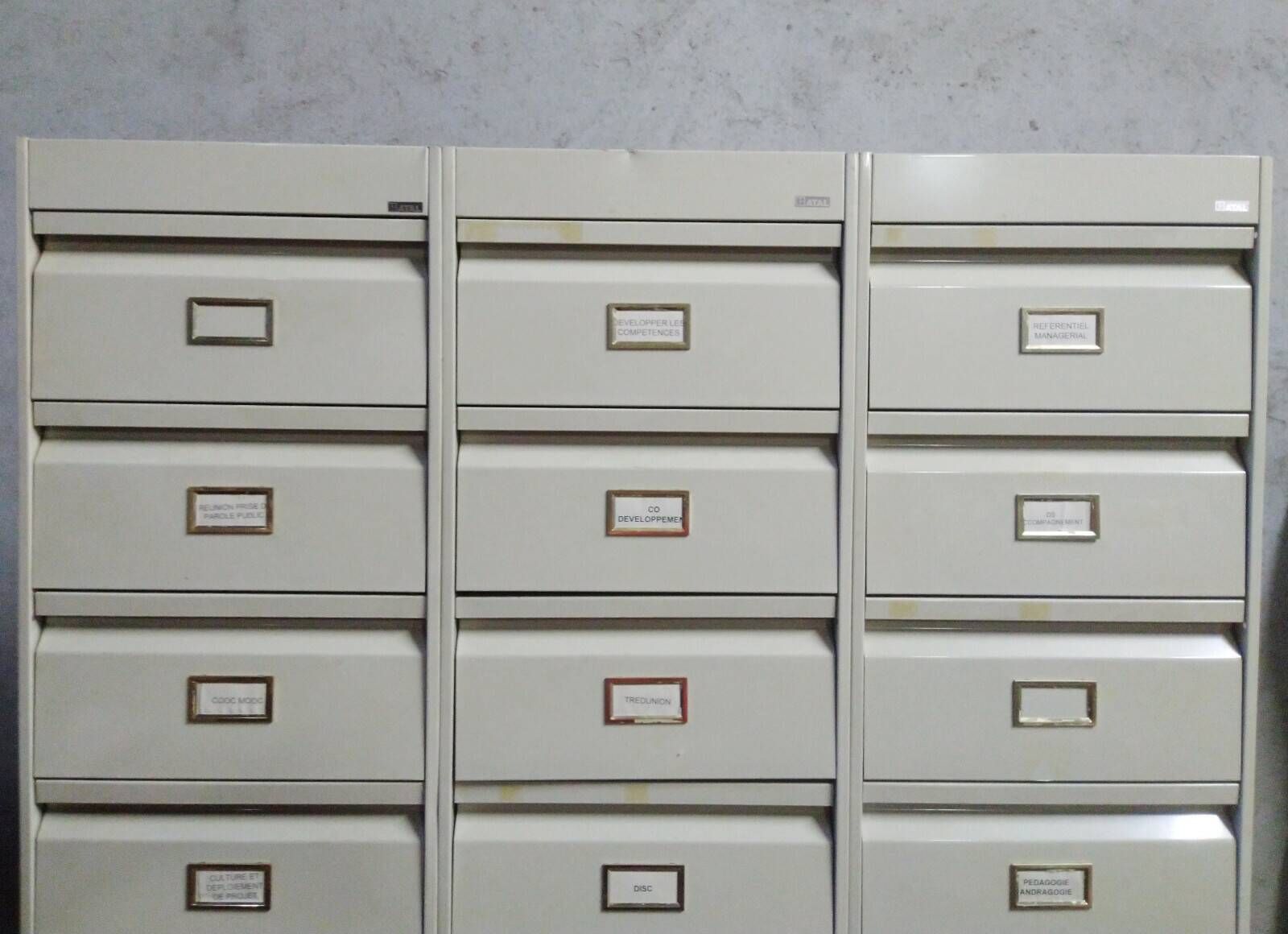 Industrial metal locker cabinet ATAL