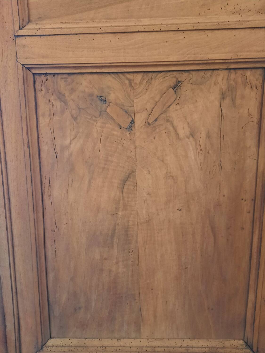 Hosiery cabinet