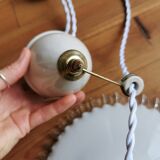 Opaline suspension with up and down