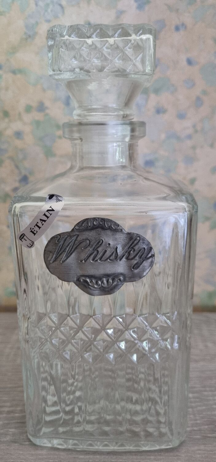 Carafe à whisky verre et étain  décor losanges et pointes