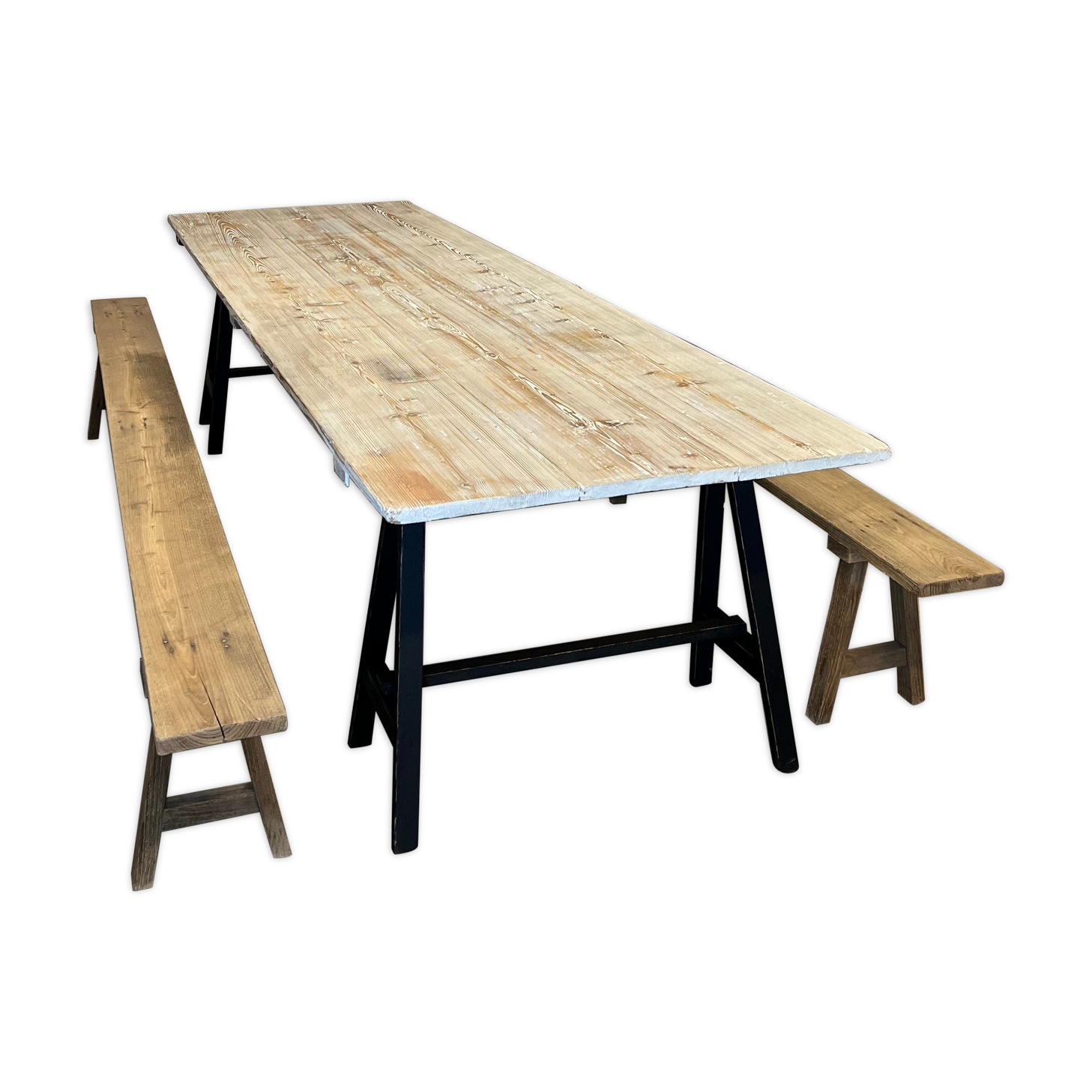 Large pine guinguette farm table