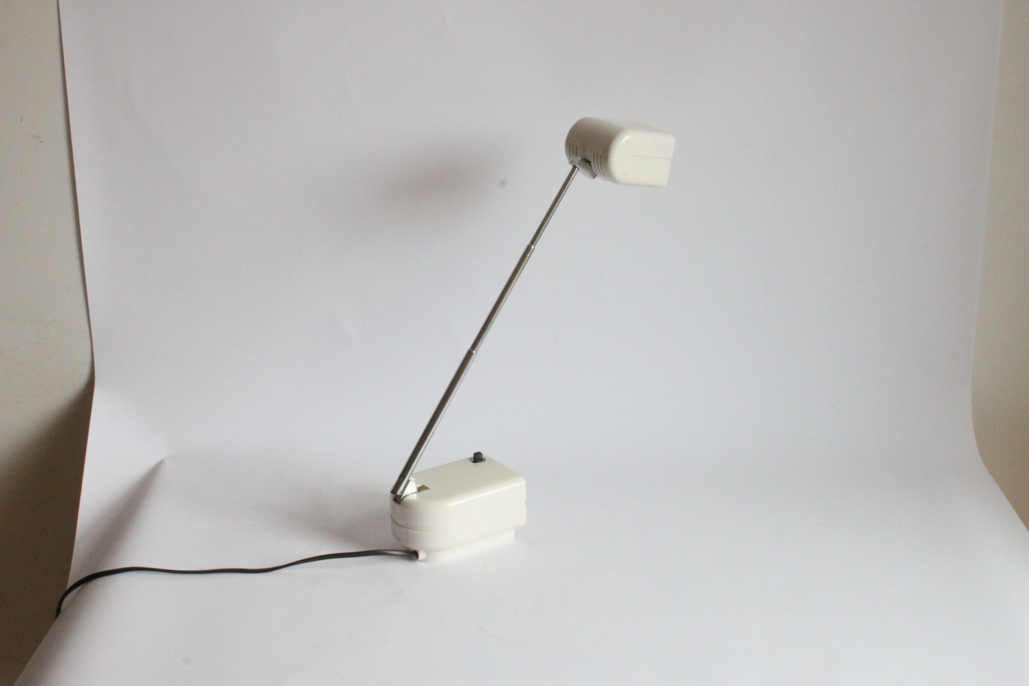 Telescopic bedside or wall lamp, 1960s.