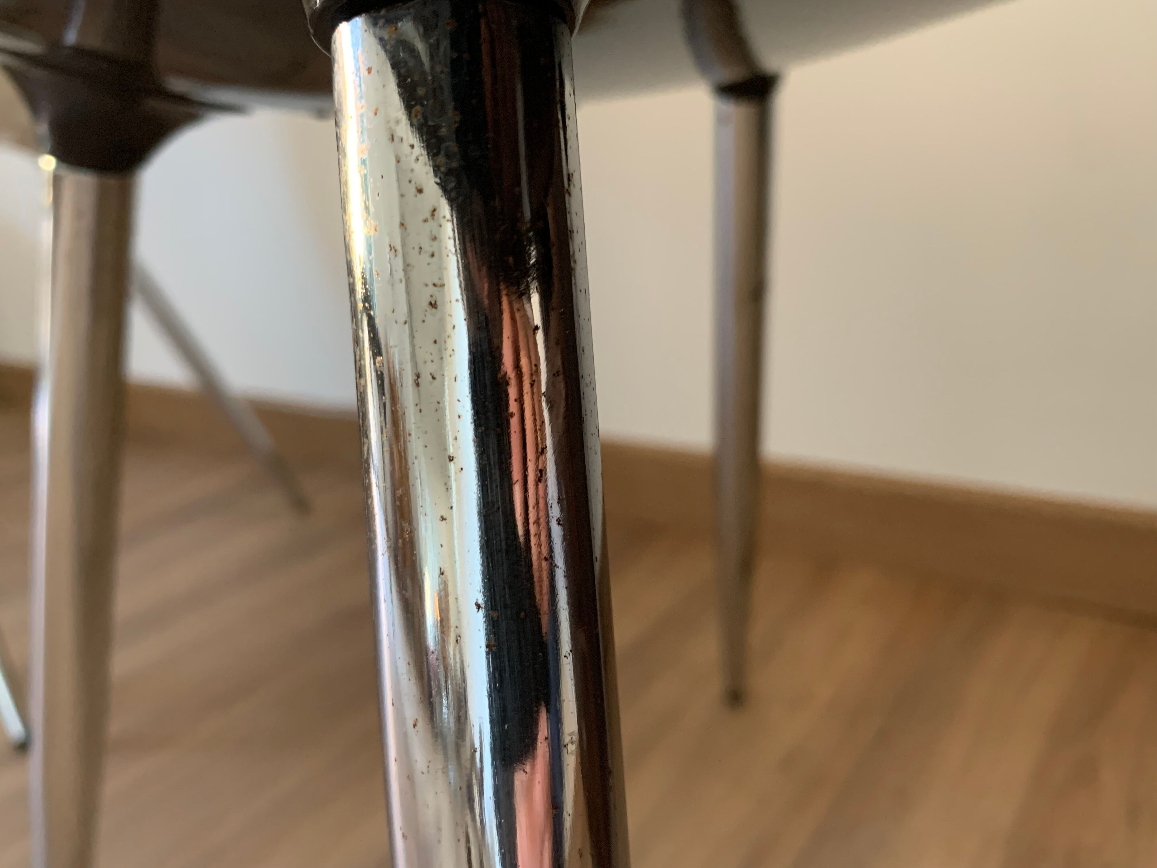 Duo of chairs