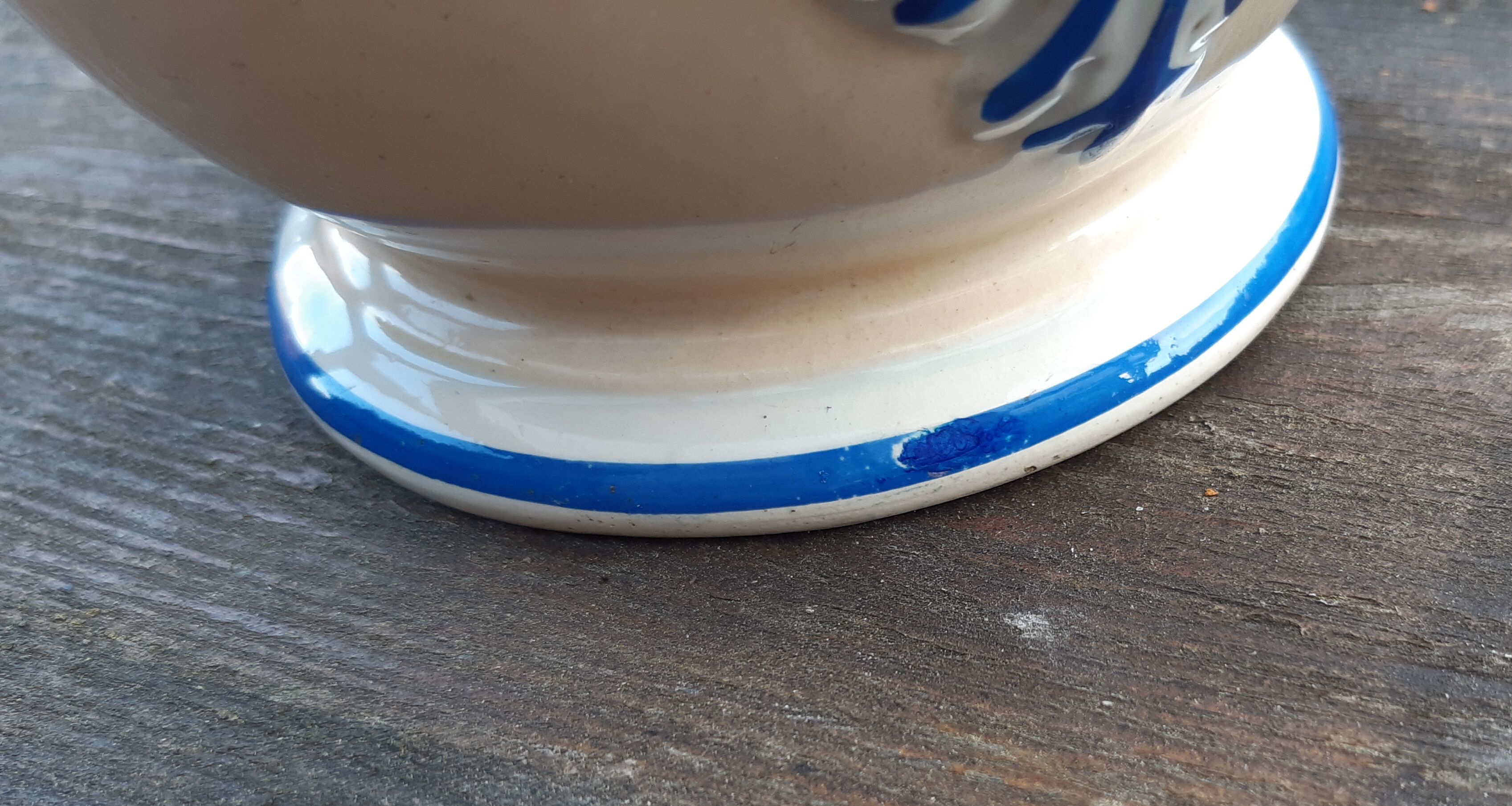 Pitcher in slurry Creil and Montereau