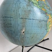 Vintage 1960s Girard Barrère glass globe - 36 cm