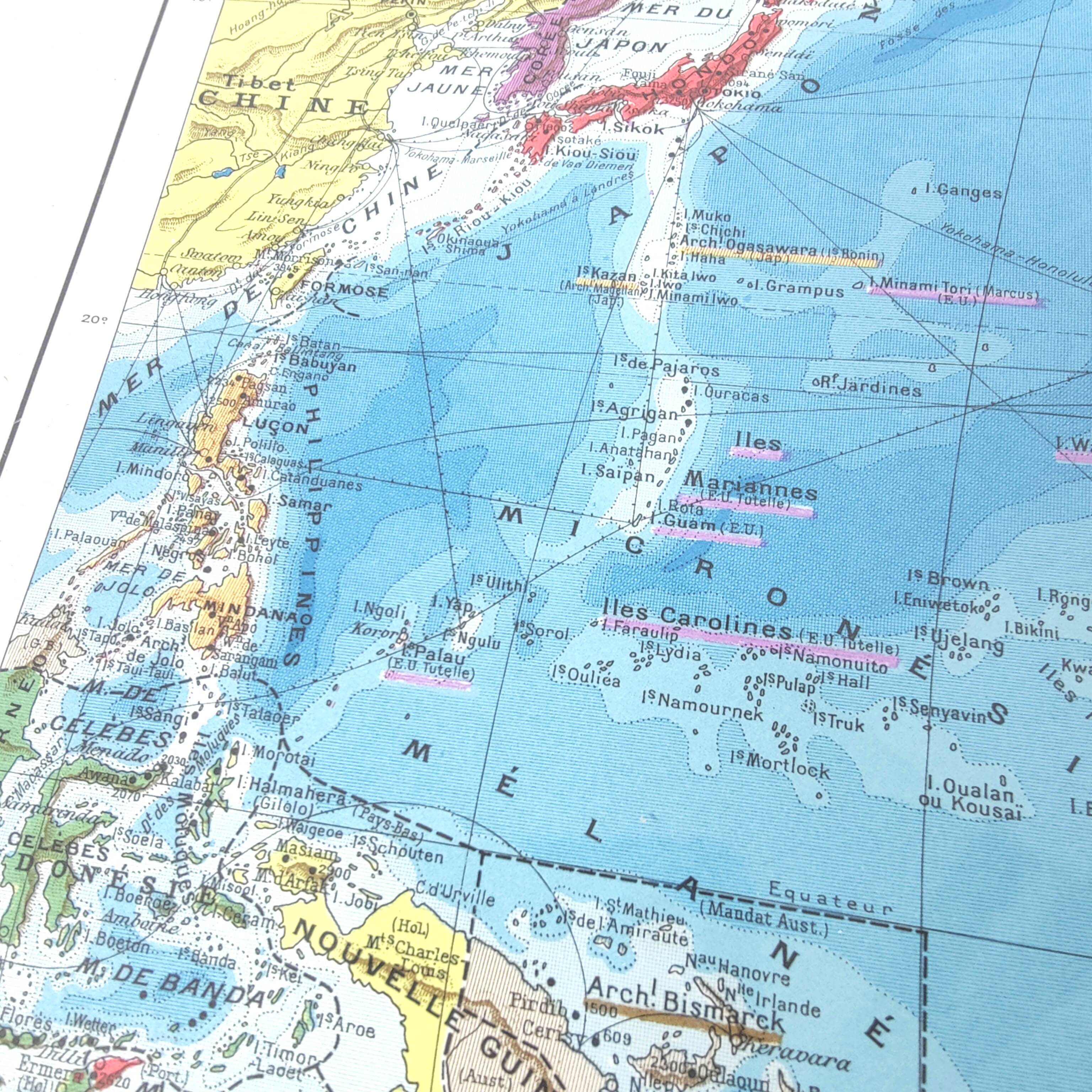 Vintage map Oceania Australia Japan 43x43cm from 1950