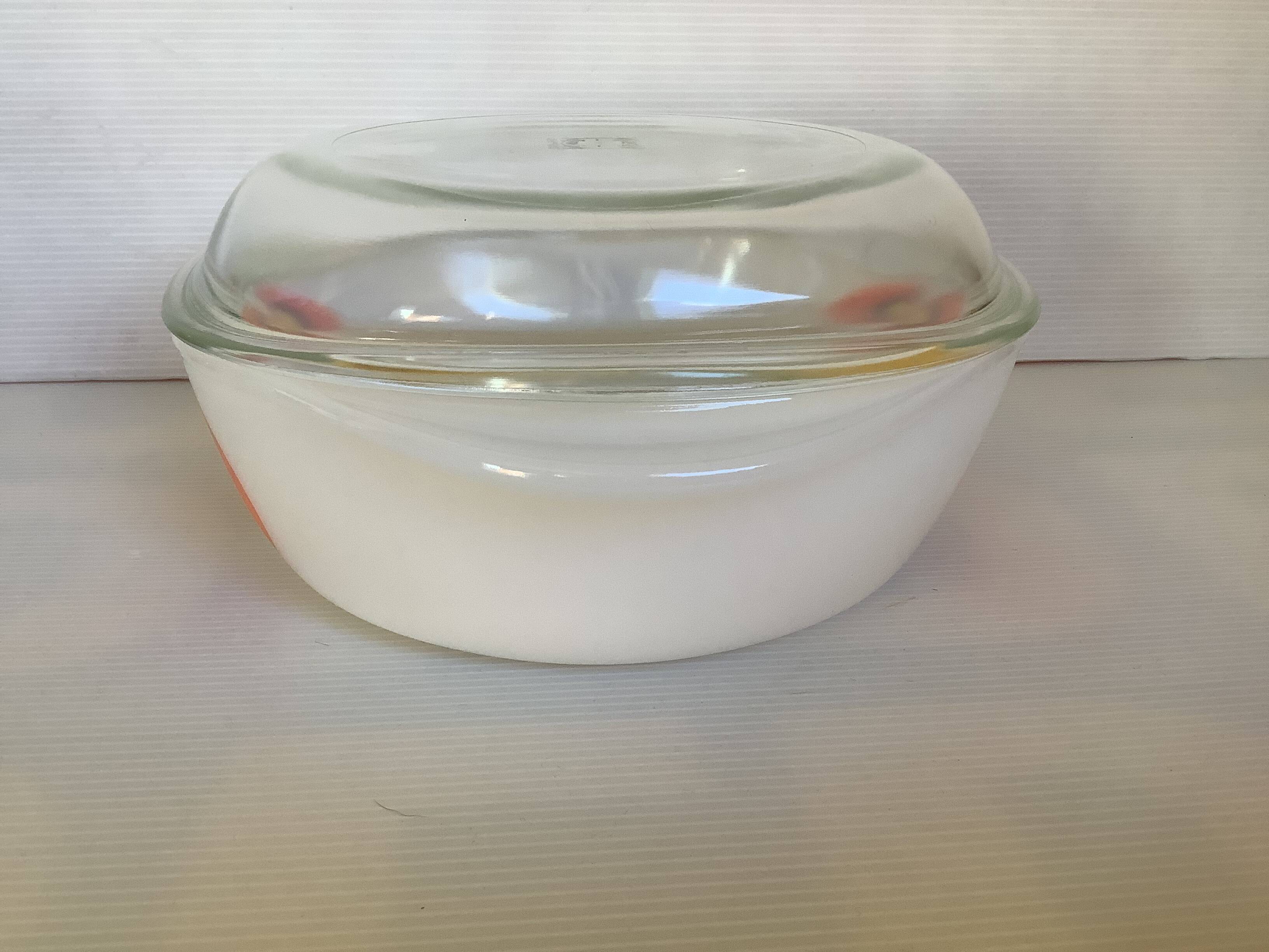Psychedelic casserole dish with lid