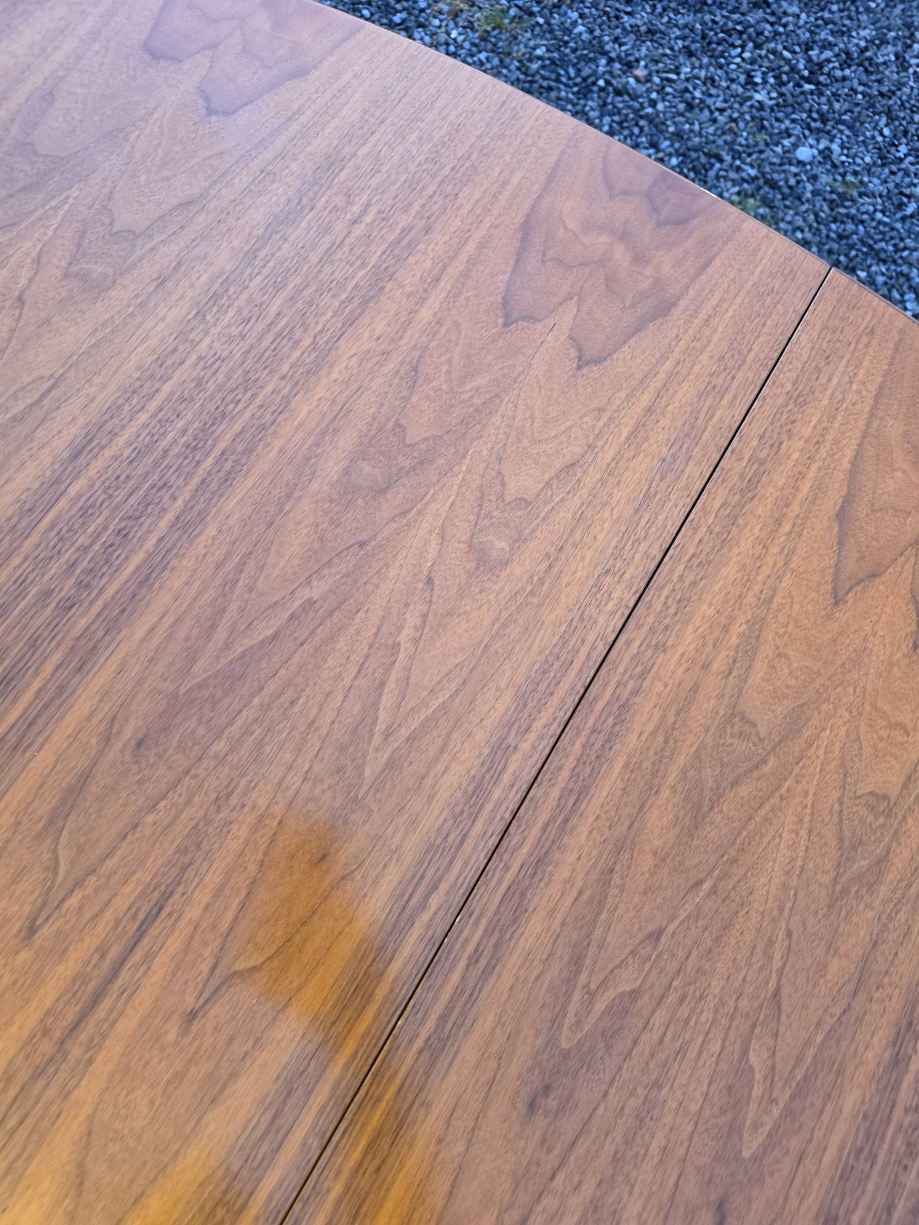 Baumann extendable table in teak from the 1960s (2 extensions)