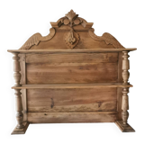 Carved wooden shelf, Haut de Saint Hubert