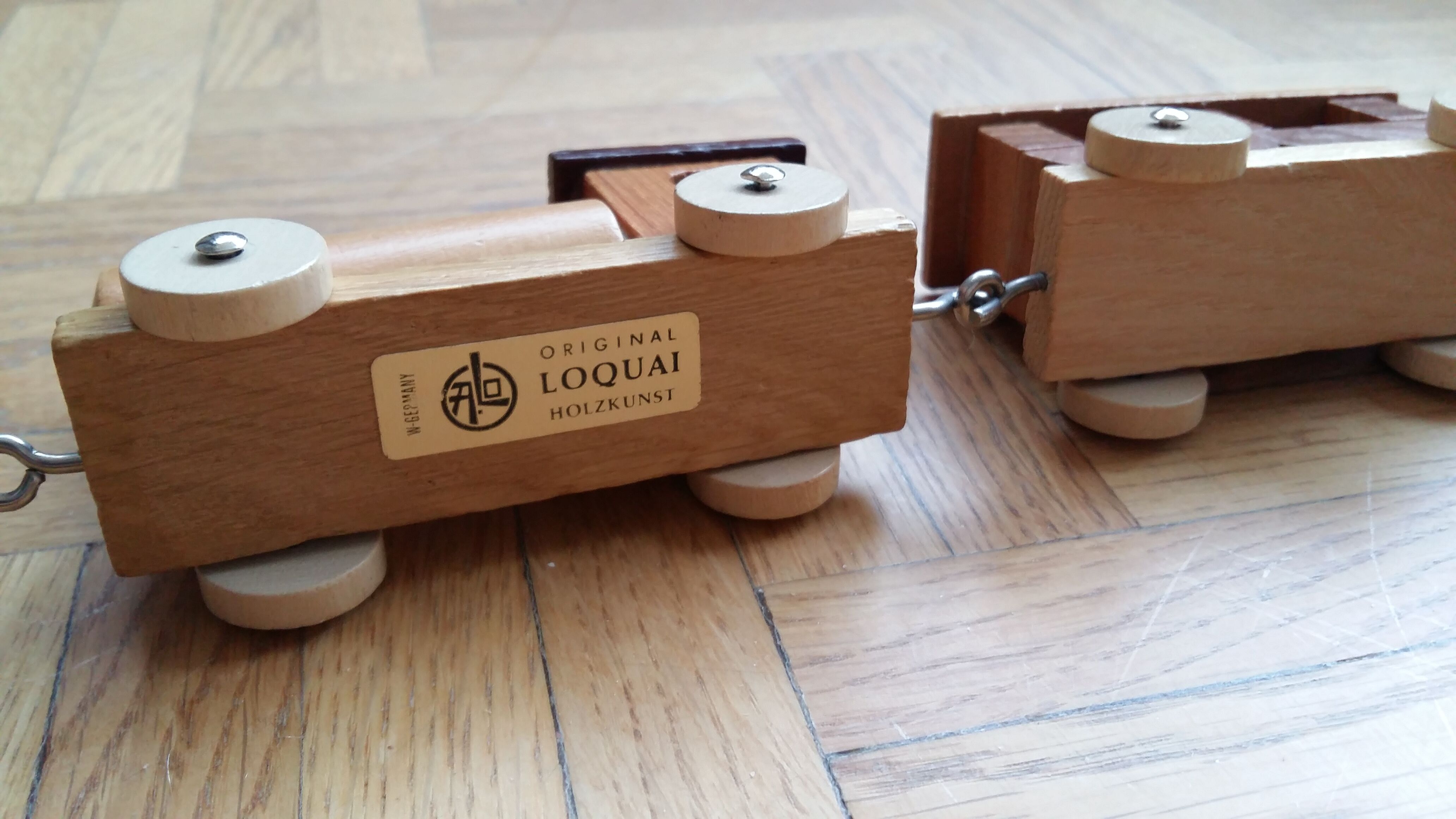 Miniature holzkuns loquai wooden train set