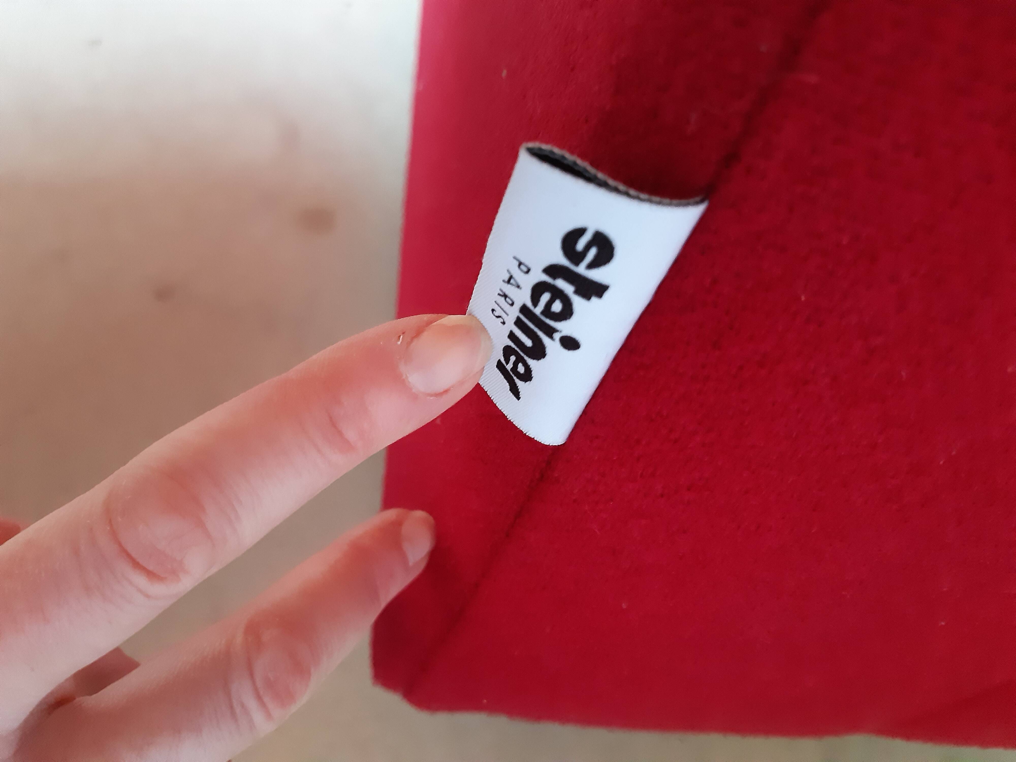 Pair of swivel chromatic lounge chairs by Kwok Hoi Chan, Steiner