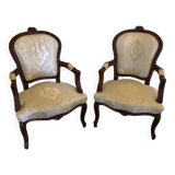 Paire de fauteuils cabriolets style Louis XV