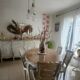 Buffet en merisier style provençal rénové en blanc vieilli
