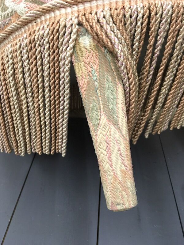 Napoleon III style toad chair