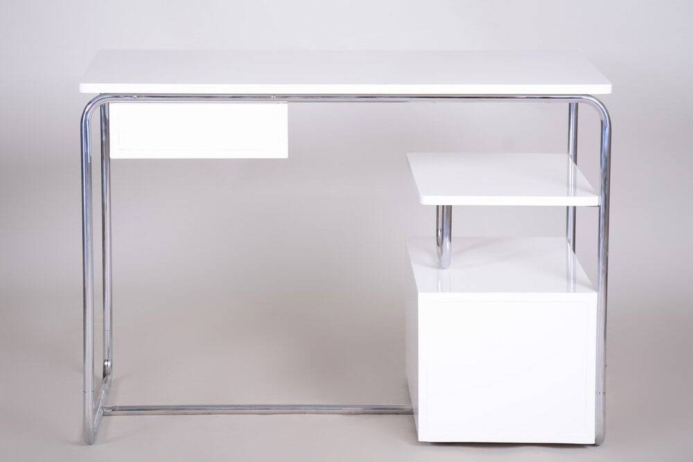 Bauhaus Desk in Chrome-Plated Steel and White Lacquered Wood, Germany, 1930s