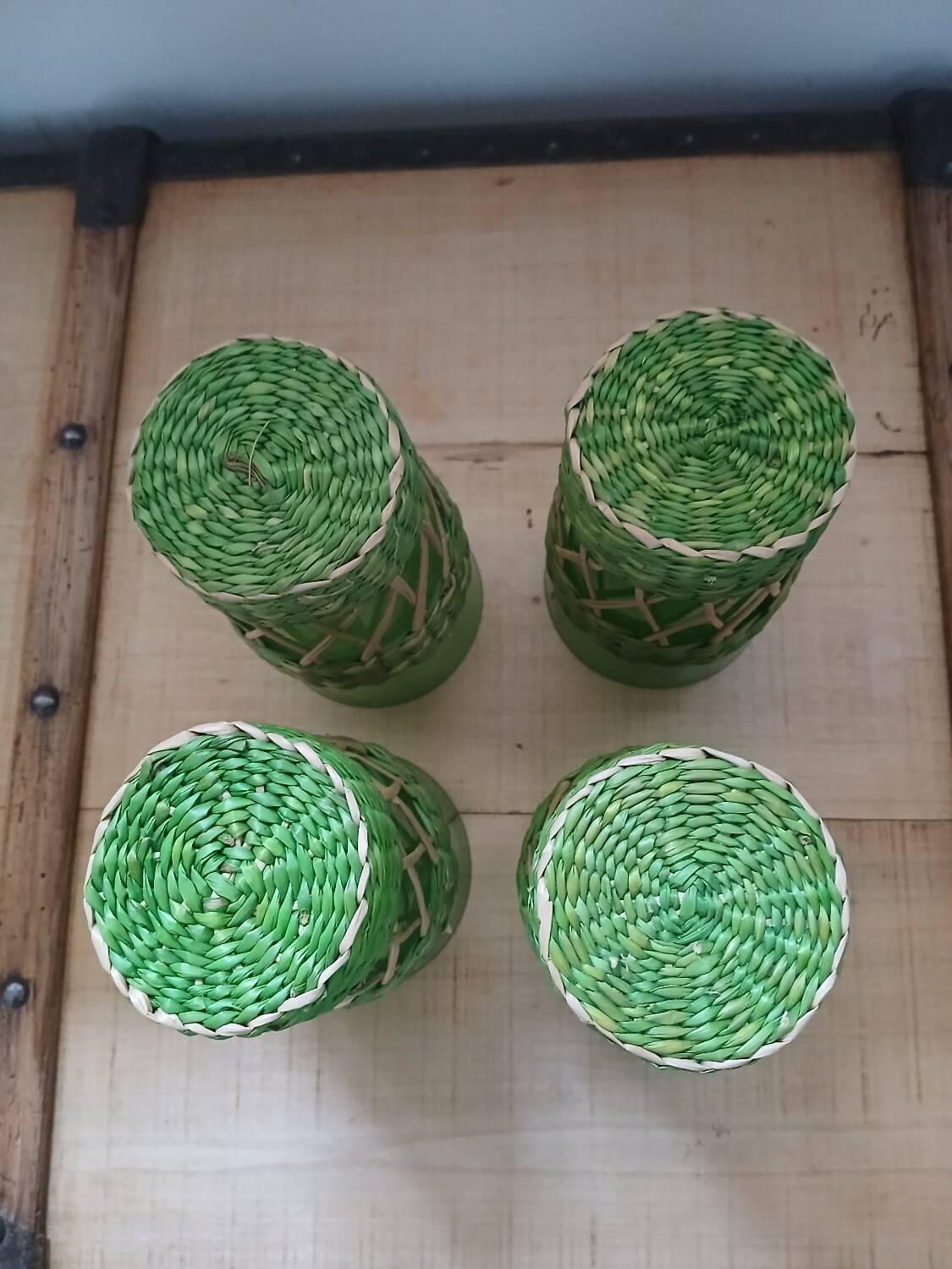 4 orangeade glasses with braided base