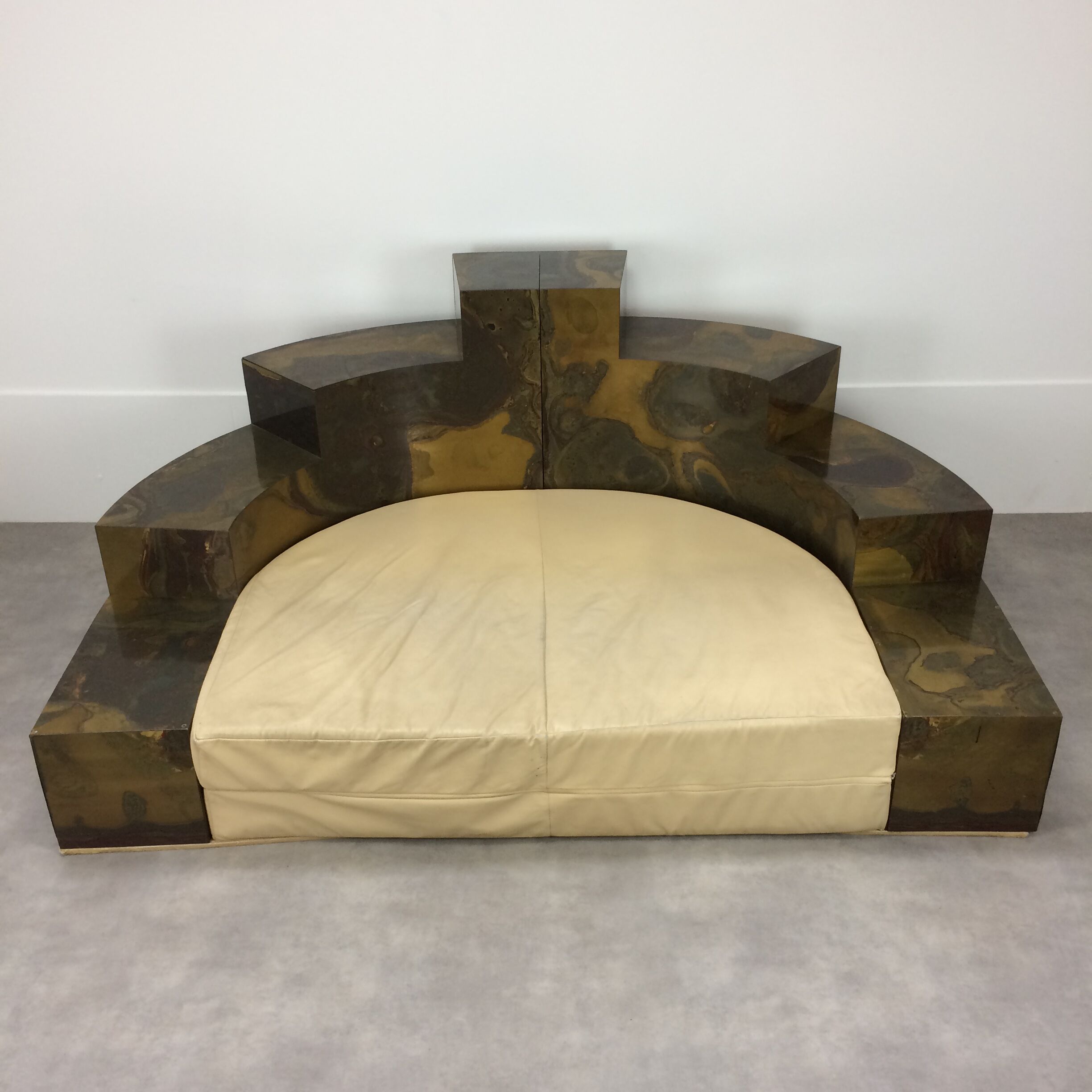 Sculptural brass sofa 70s