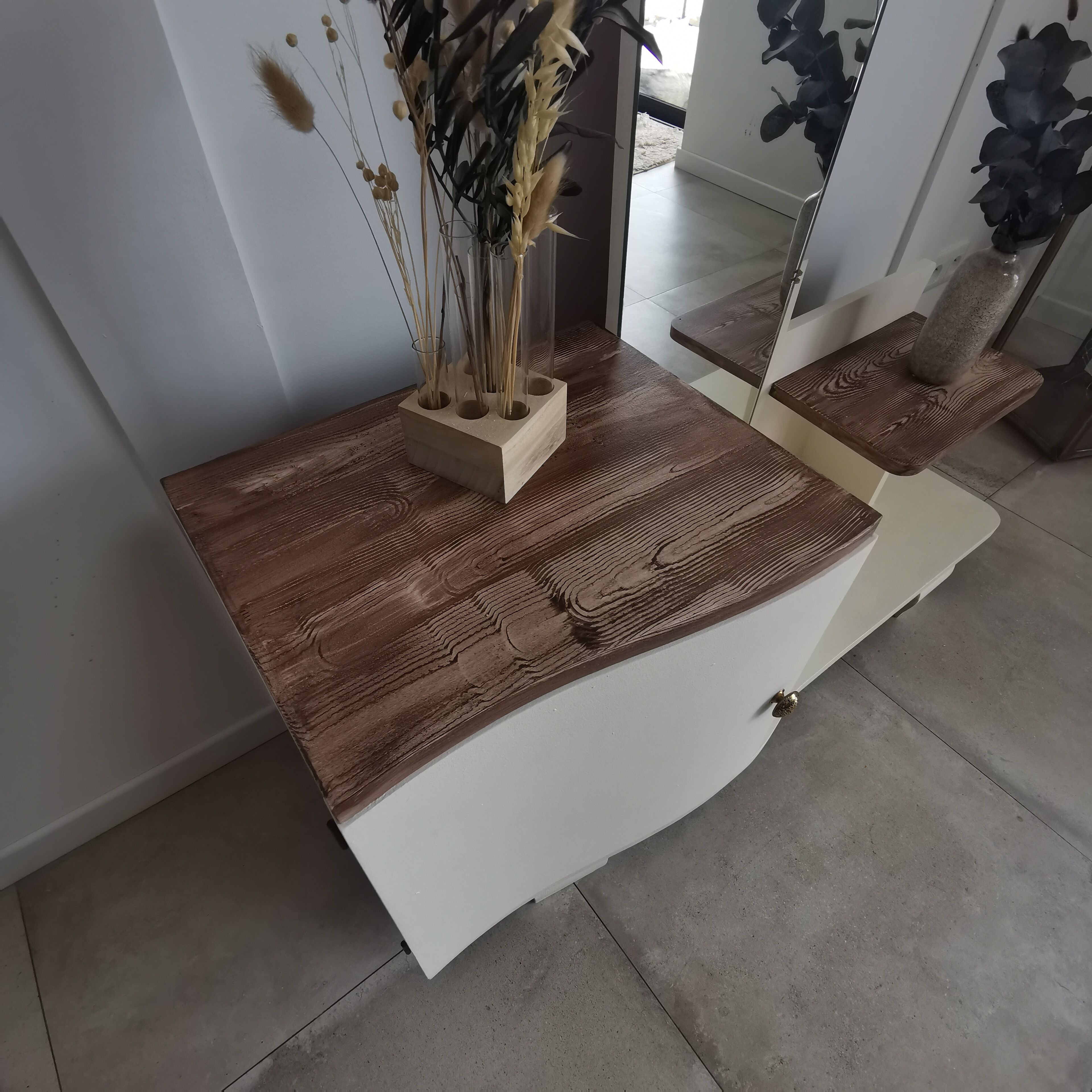 Ancienne coiffeuse art déco asymétrique